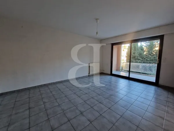 Appartement avec garage à Nyons