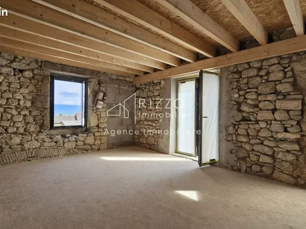 Maison 2 pièces 62 m²