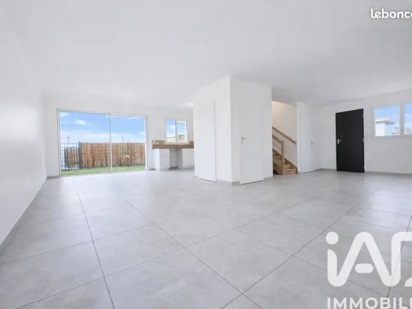 Maison 4 pièces 90 m²