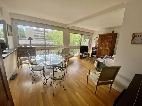 Appartement 4 pièces 87 m²