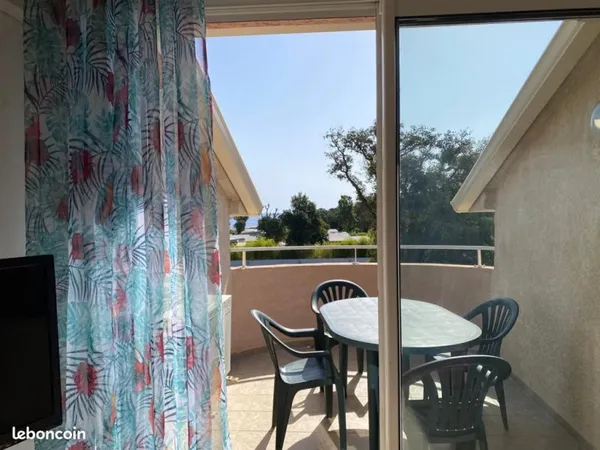 Appartement Corse Costa Verde avec piscine et plage à 400 m