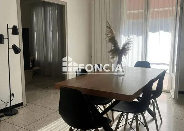 Appartement 4 pièces 74 m²