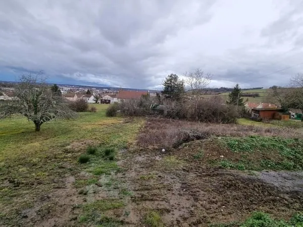 Terrain a batir 1724 m² Cusset viabilisé vue Chaine des Puys