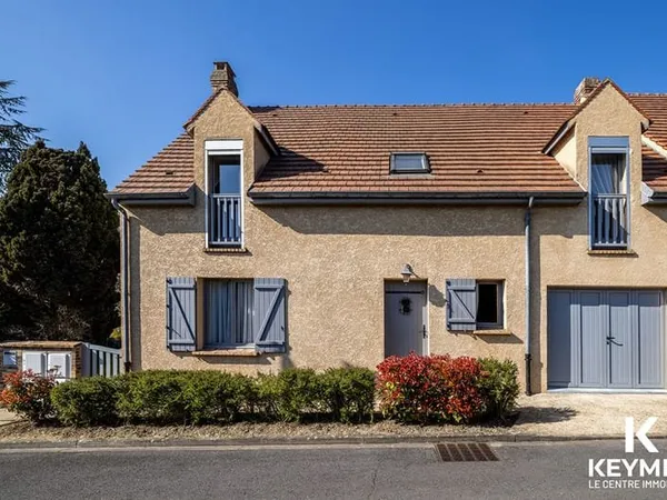 ENNERY ,Maison 122 M²,160 M² utile,5 piéces,4 chambres dont 1 suite parentale,garage ,770 M² de terr