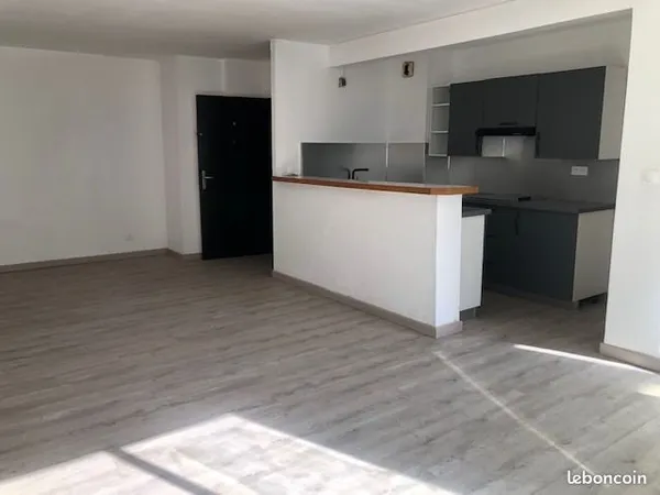 À vendre - Bel appartement T3 de 81 m², lumineux et idéalement situé