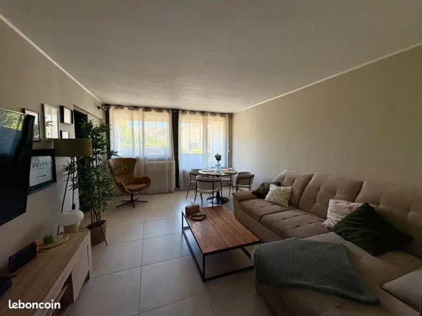 Appartement 4 pièces 74m²