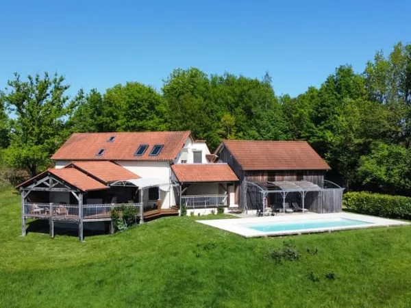 Maison 7 pièces 200 m²