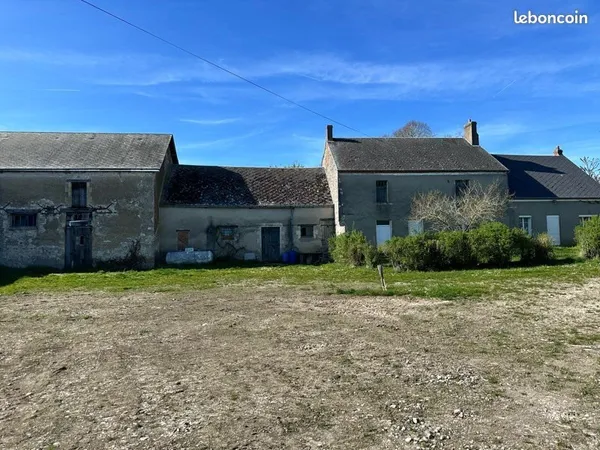 Corps de ferme à rénover avec fort potentiel