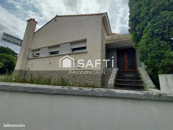 Local 189 m² NIORT