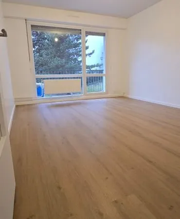 T2 58 m² rénové avec balcon et parking - Résidence sécurisée - Mulhouse - 710 CC
