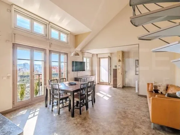 Appartement 4 pièces 104 m²