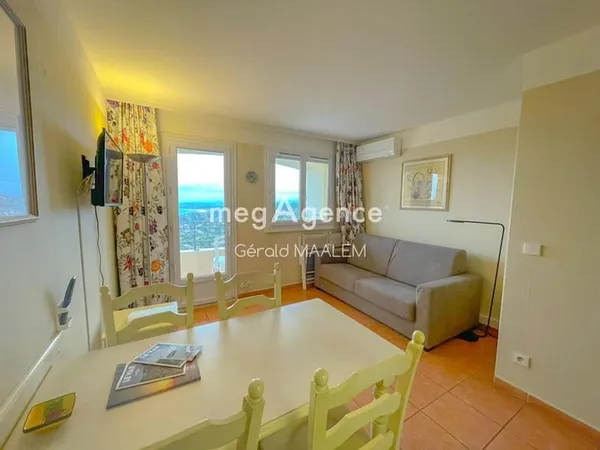 Appartement de 22m² avec vue mer - Les Issambres