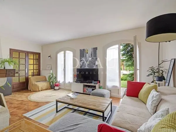 Maison 5 pièces 138 m²