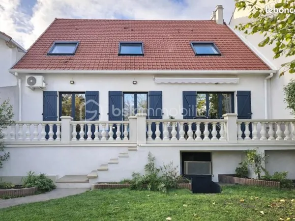 Pavillon 8 pièces 162 m²