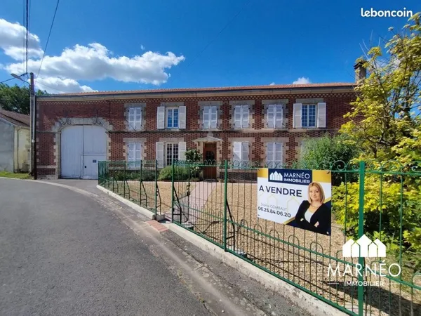 Maison 8 pièces 278 m²