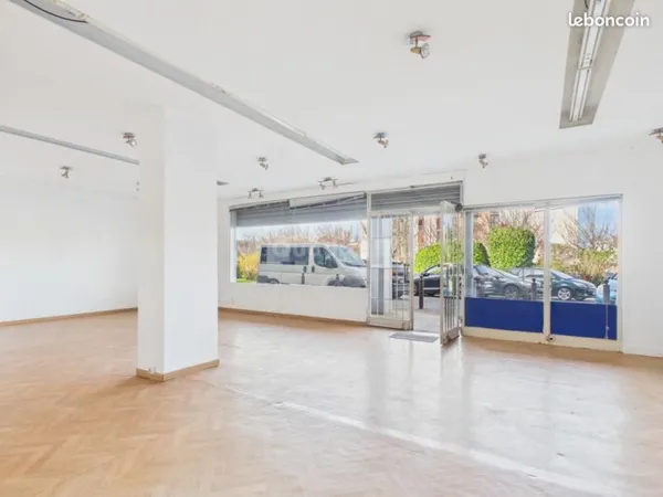 Local commercial 98 m²