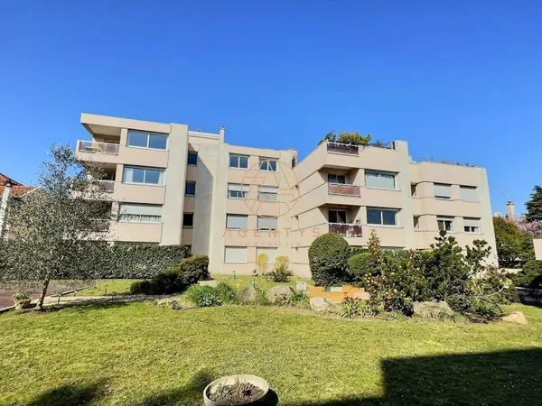 Appartement 5 pièces 100 m²
