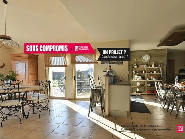 Maison d'architecte Maulevrier 8 pièce(s) 217 m2