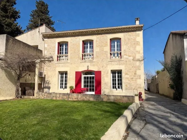 Superbe bastide Bernis