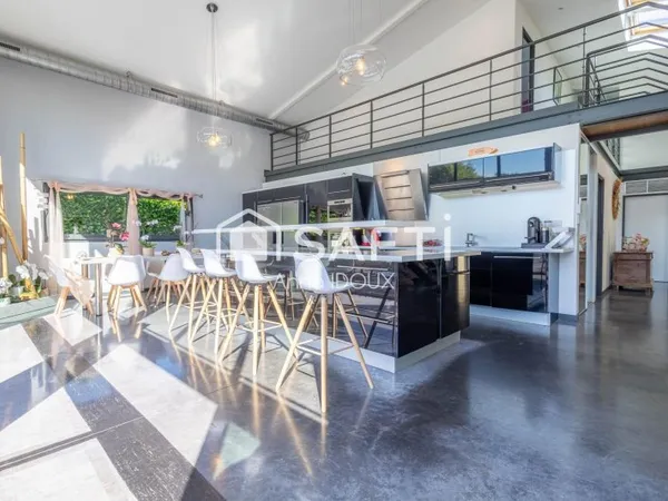 Villa d'exception de 200 m² avec piscine et jacuzzi
