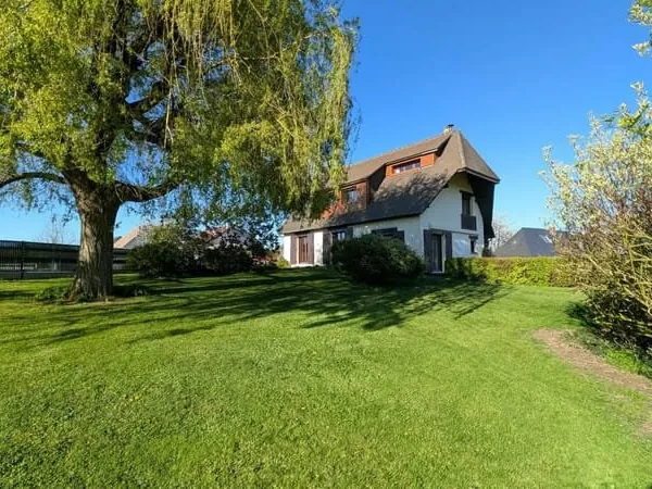 Beau pavillon familiale sur la campagne de PORT-JEROME-SUR-S