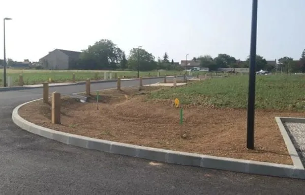 Terrain 327 m²