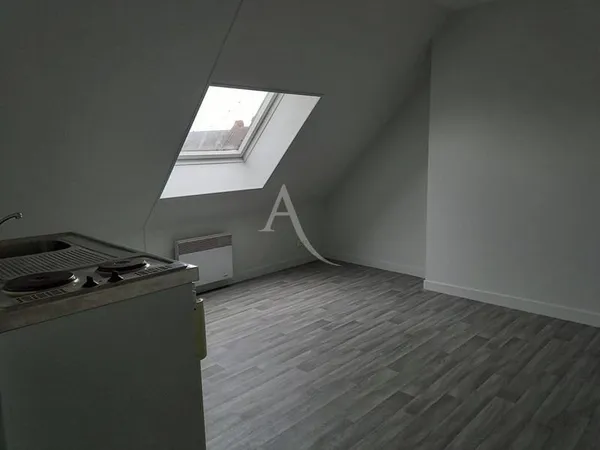 Studio 1 pièce 15 m²