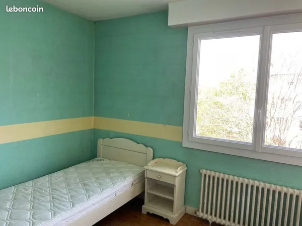 Chambre non meublée