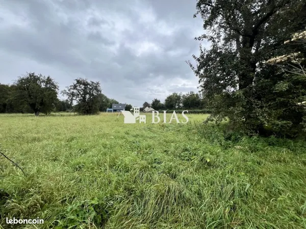 Terrain 1476 m² Bernay