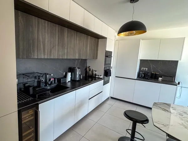 Appartement 8 étage 60m2