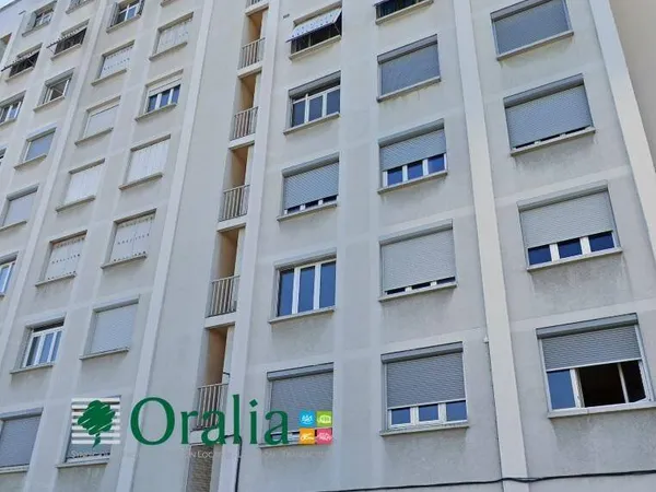 Stationnement Location Lyon   115€