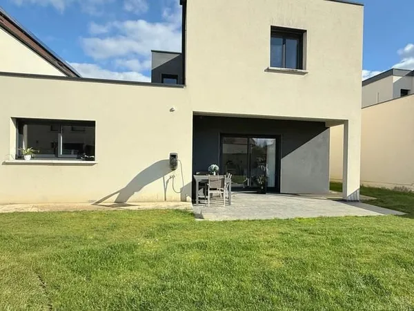 Maison 5 pièces 140 m²