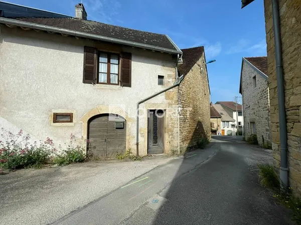 Maison Lons Le Saunier 3 pièce(s) 79 m2