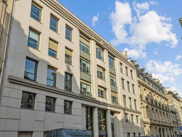 Bureaux 1129 m²