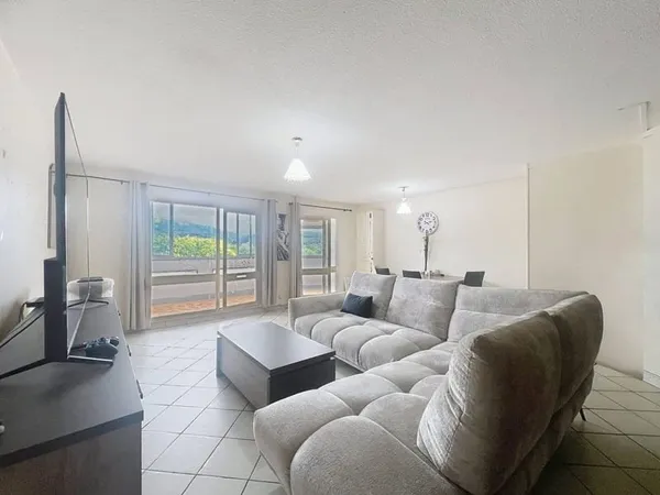 Appartement 5 pièces 107 m²