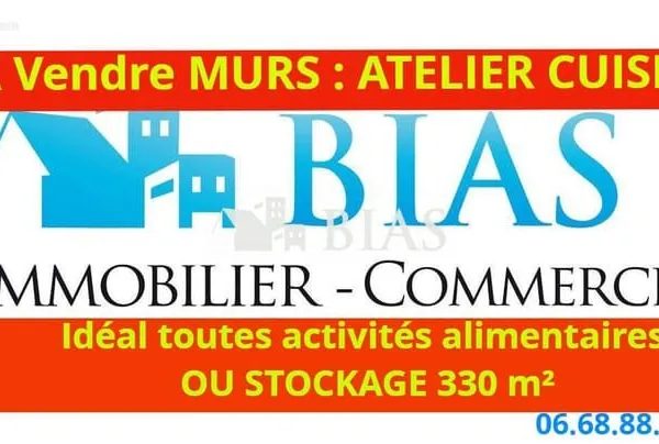 Commerce 330 m²