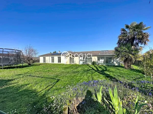 BORDERES - Vente Maison de plain-pied T5 avec double garage