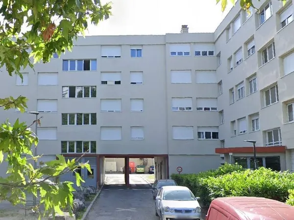 Appartement 4 pièces 76 m²