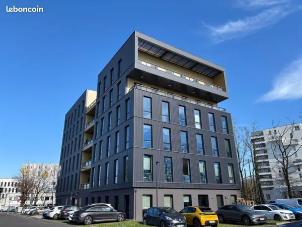 Bureaux 200 m²