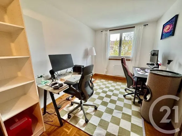 Maison 4 pièces 84 m²