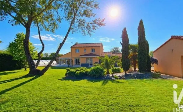 Maison familiale 7 pièces 188 m²