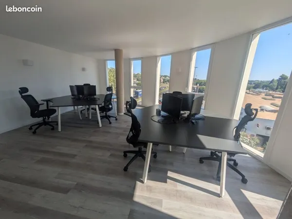 🏥 À LOUER — LOCAL PROFESSIONNEL Le Parc de la Lyre — Montpellier