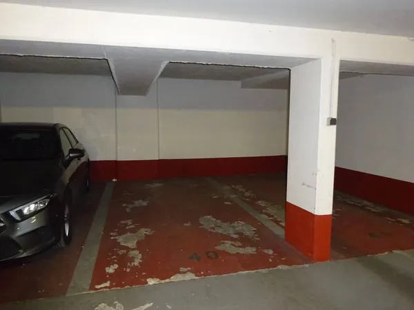 Parking 11 m²
