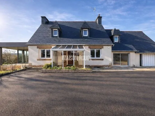 Maison de plain-pied 6 pièces 180 m²