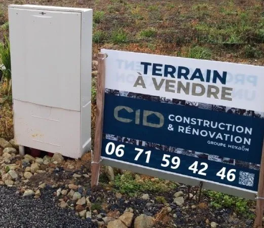 Terrain 320 m²