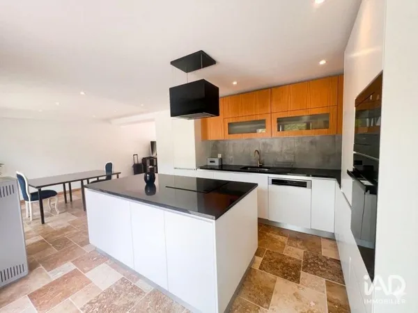 Maison 5 pièces 160 m²
