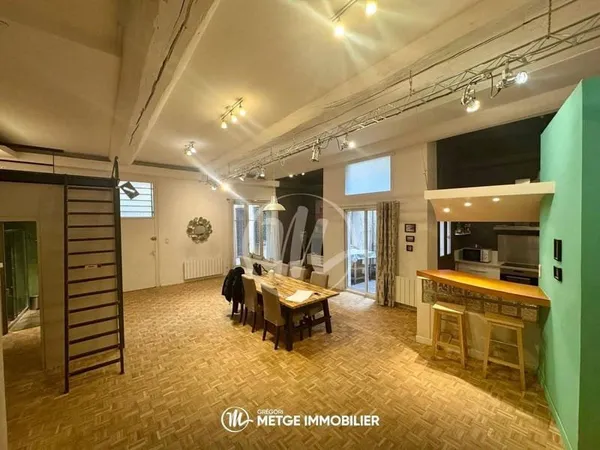 Appartement 2 pièces 92 m²