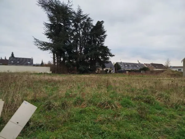 Terrain 729 m²