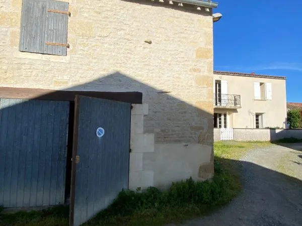 Maison ancienne et évolutive