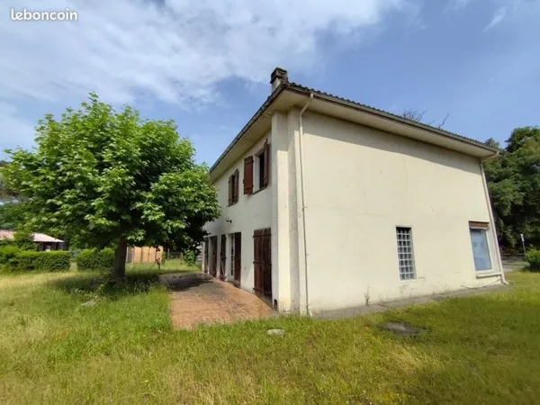 Immeuble 230 m²